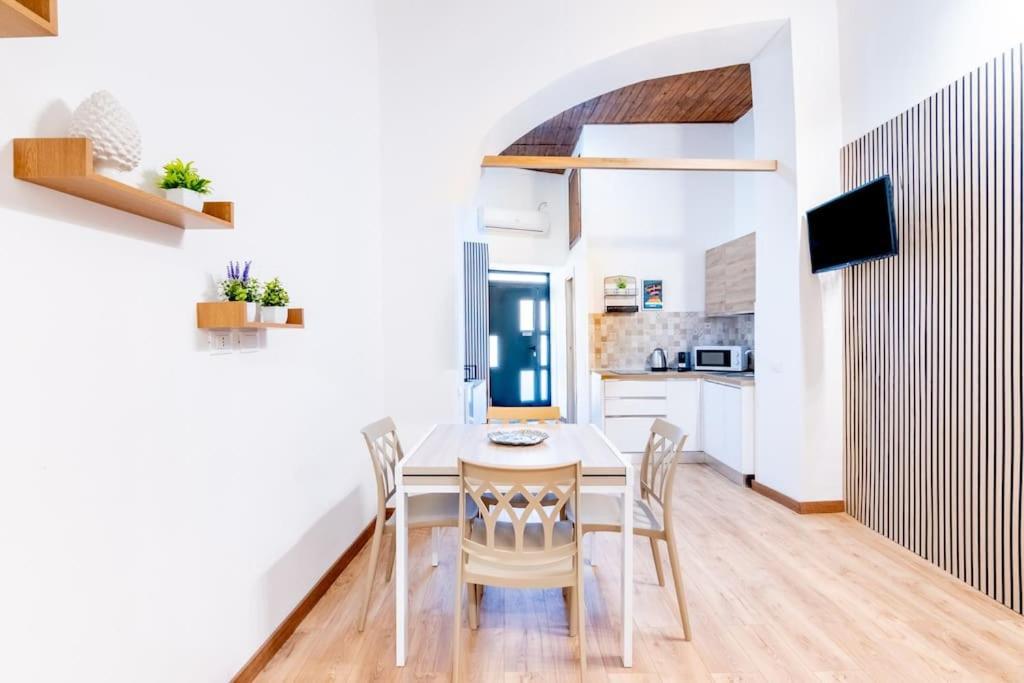 Cappuccini 62 House Appartement Palermo Buitenkant foto