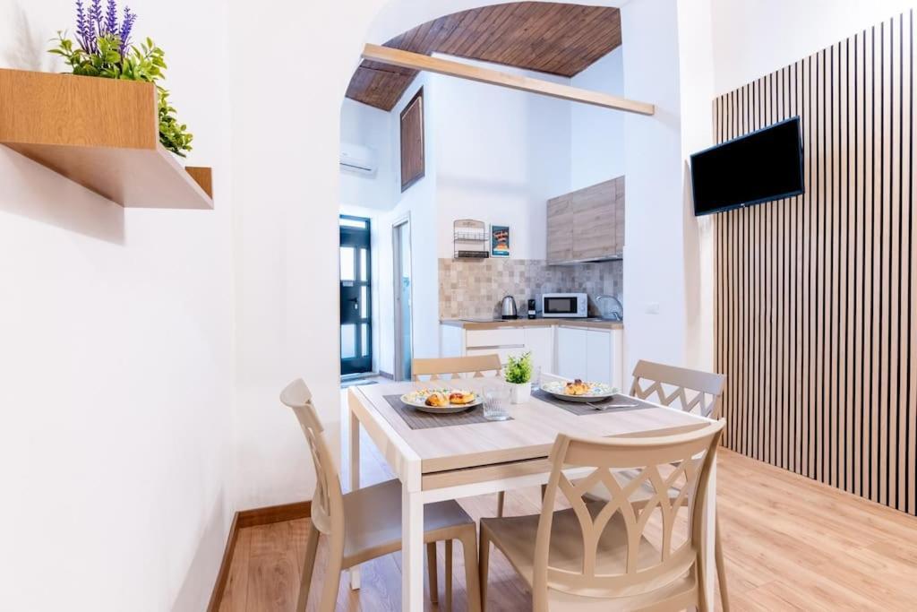 Cappuccini 62 House Appartement Palermo Buitenkant foto